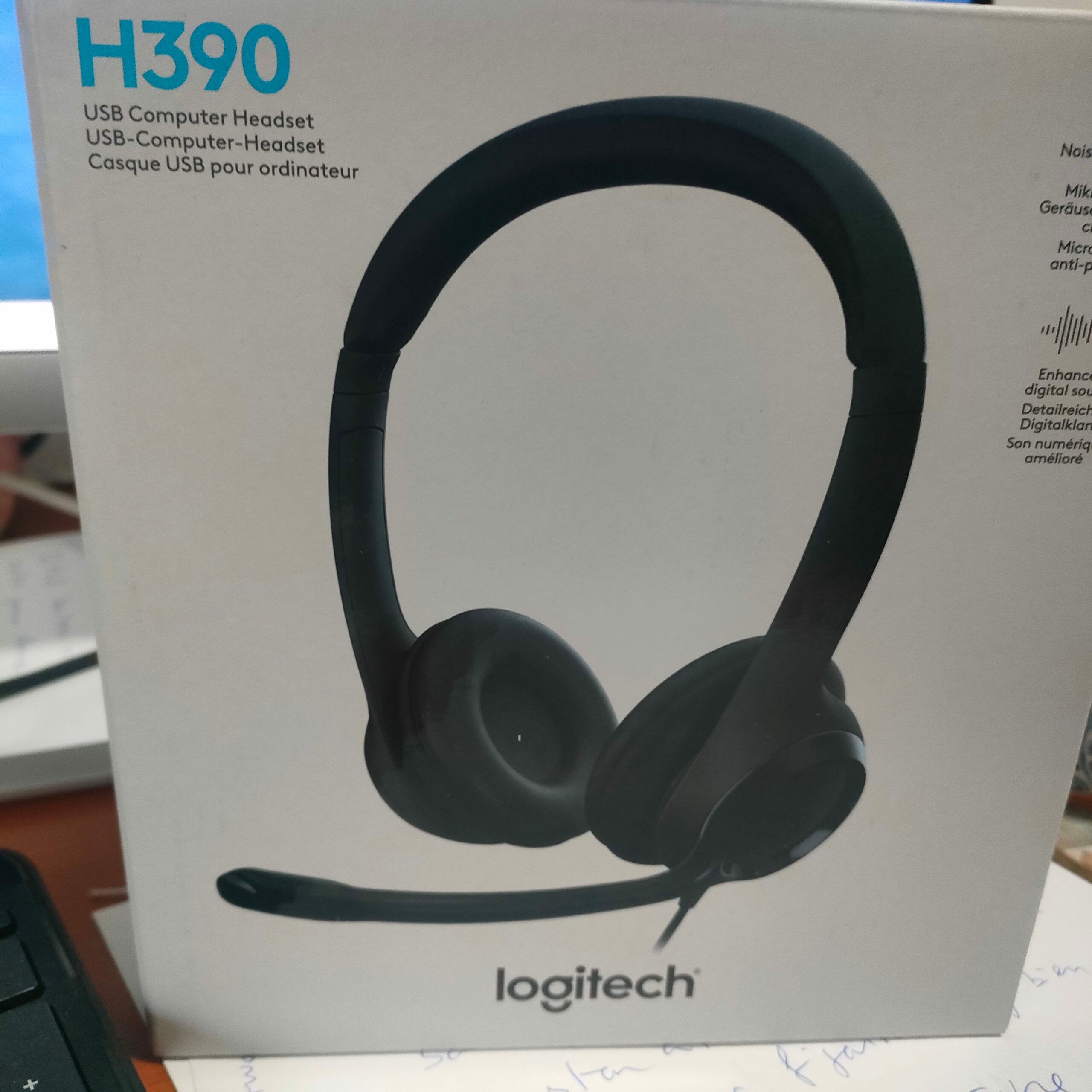 logitec h390